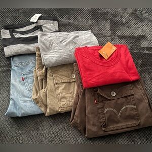 Men's Levi's Shorts and Shirts